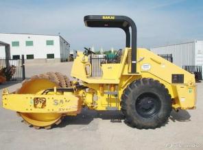 виброкаток Sakai SV 400 2005 год 16 тонн