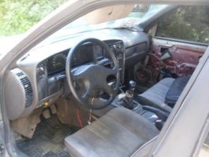 Продам Opel Omega 2.0i 1989 г.в. 55000 руб.