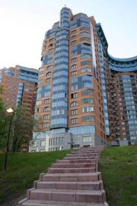 2-комн. Квартира общ. пл. 99.2 кв/м.