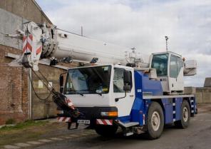 Продам автокран Liebherr LTM1040-2 2006г.в.