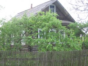 Продаю дом 60 кв.м с зем.участком 17 соток в 150 метрах от озера.