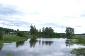 Земля ИЖС с коммуникациями.