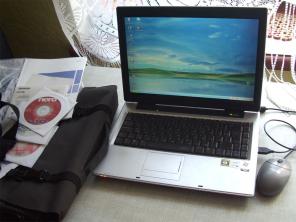 Продам в Москве ноутбук asus a8j
