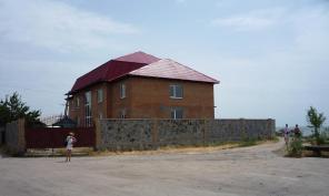 дом на Азовском море