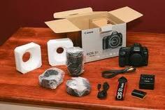 Canon 5D Mark ll and Canon 7d and also Nikon D700 Camera for sale