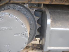 Продаем гусеничный экскаватор Volvo EC210BLC в отличном техническом состоянии.