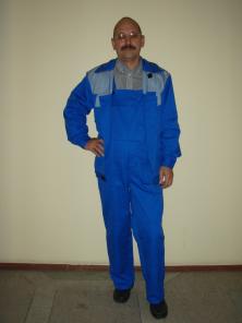Продам Костюмы ИТР