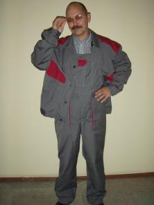 Продам Костюмы ИТР