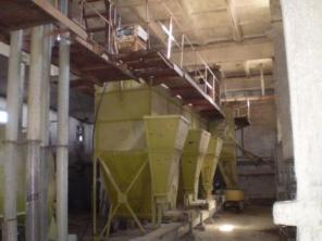 На продажу Имущественный комплекс (трасса Е-97, 35 км от Киева)