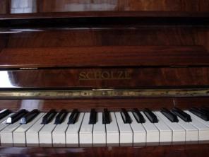 Продается пианино Scholze