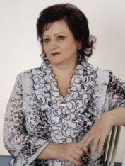 ЭММА. Потомственная Ведьма, во втором поколение.