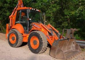 Экскаватор-погрузчик Fiat Kobelco FB 200-2 Год выпуска:2003