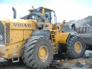 Экскаватор гусеничный CAT 320DL, отл. сост.