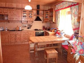 Сдам ДОМ(стиль-кантри) на Банном на 10-11 мест.