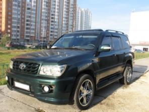 Продам TOYOTA LAND CRUISER 100.
