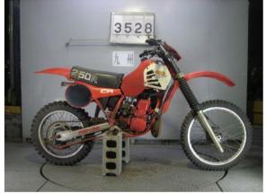 Продаю кроссовый мотоцикл Honda CR 250R