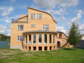 4-х уровневый кирпичный дом в Апрелевке