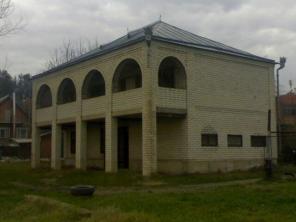 Продается 2-х эт. дача в г. Майкопе.
