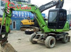 Продаём Экскаватор Hyundai R555W 2001год