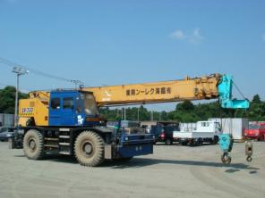 Кран колесный KATO KR25H-V