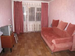 Трехкомнатная квартира площадбю 65 кв. м.