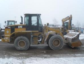 Погрузчик фронтальный CATERPILLAR 938G