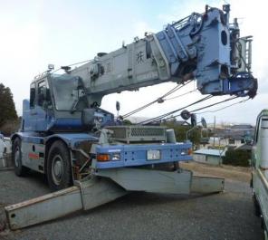 Колесный кран KOMATSU LW250-5