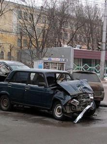 Юридическая помощь автовладельцам по вопросам ДТП.
