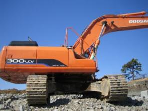   Doosan DX300LCV