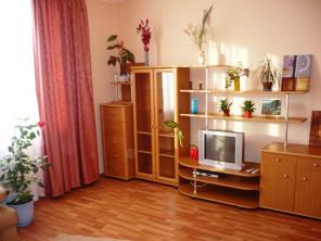 Срочно сдаётся комната в 2-к квартире