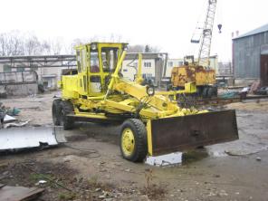 Продам Автогрейдер ДЗ-143, 450000