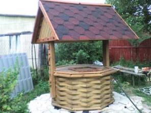 Колодезные домики, перголы. кормушки для птиц, скворечники.