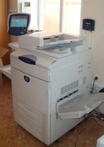 Продается широкоформатный плоттер Roland-645