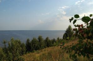 22 сотки с домом на берегу Горьковского моря