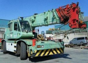   Komatsu LW250-5
