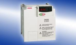 Преобразователи частоты (инверторы) серии FR-E500 EC компании Mitsubishi Electric.
