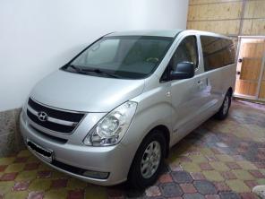 Продаю автомобиль Hyndai h1 Grand starex.