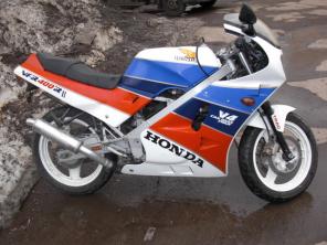 Honda VFR 400R продаю недорого