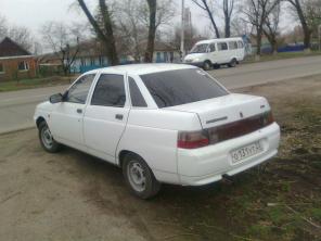 ПРОДАЮ ВАЗ 21102 1999 Г.В.