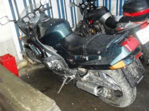 Kawasaki ZZR400-1