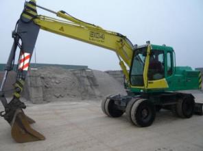 Колесный экскаватор Liebherr A904B