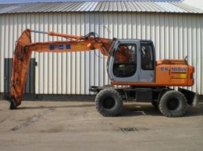 Колесный экскаватор Fiat-Hitachi EX 165 W