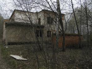 Продажа 2-х этажного здания с землей в Калужской области