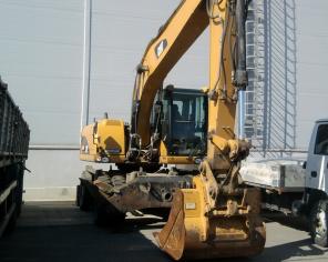 Экскаватор колесный Caterpillar M418D, колесный экскаватор Caterpillar M418D, продажа колесного экскаватора Caterpillar M418D