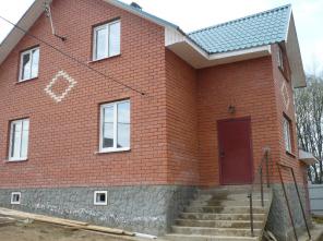 Продаю дом пл. 220 кв.м
