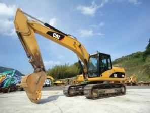   CAT 320D