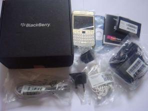 Продажа Apple Iphone 4G 32gb..Ipad 2 Tablets 64gb..BB 9780 & Nikon D700