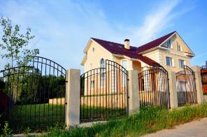 Продается дом пл. 650 кв.м