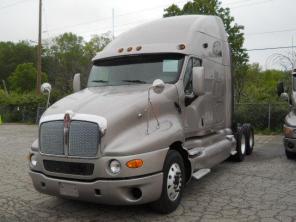 Без пробега по РФ!!! Седельный тягач2010 года по техпаспорту Kenworth T-2000