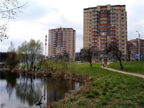 Продаю 1 к.кв в ЖК Свердловском